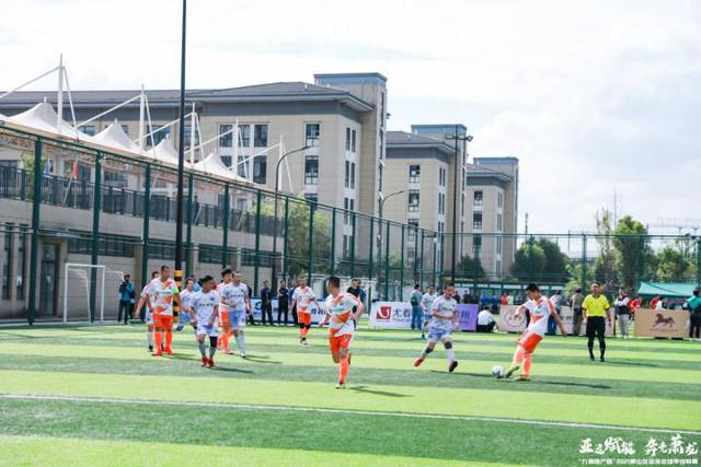 手感一般！马农10中4拿到10分8板 三分2投0中